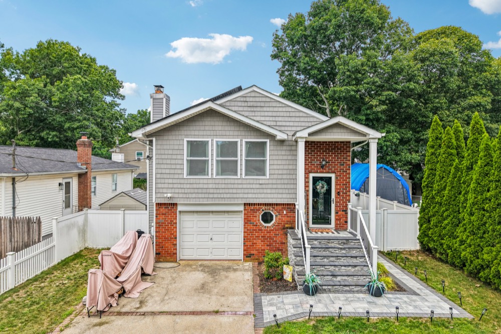 234 Buffalo Avenue, Medford — sold